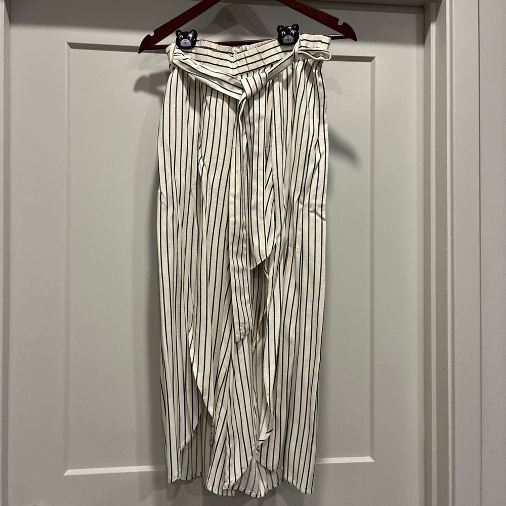 Jack by BB Dakota Black and White Striped Pants